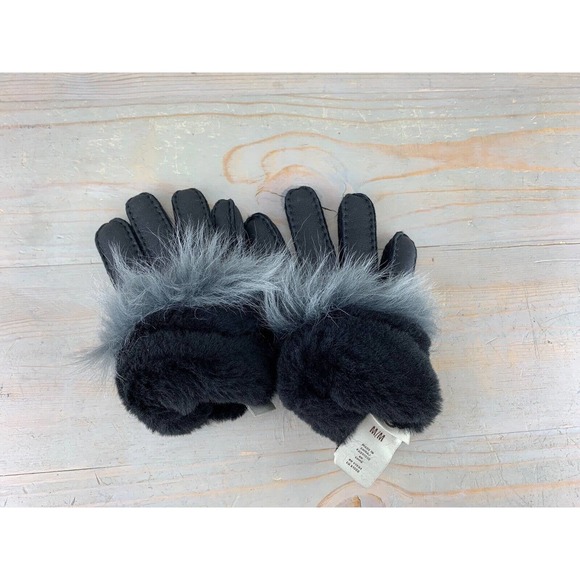 UGG THREE POINT BLACK LEATHER GLOVES WITH TOSCANA FUR Trim MED NWT - Picture 7 of 9